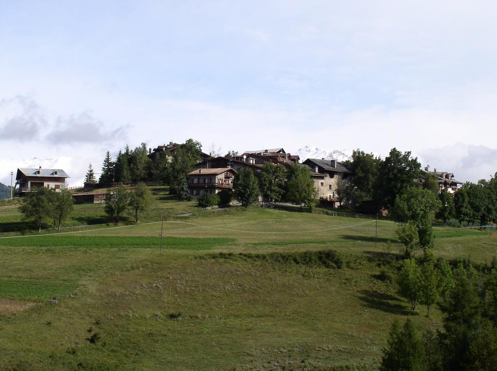 Agriturismo Barba Gust Cesana Torinese Eksteriør billede