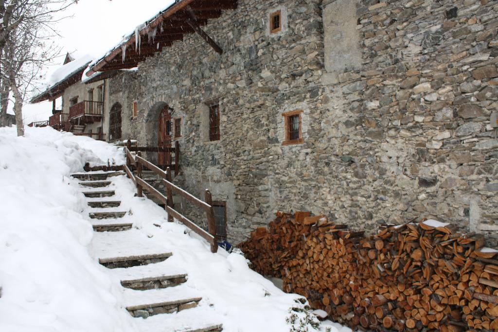 Agriturismo Barba Gust Cesana Torinese Eksteriør billede