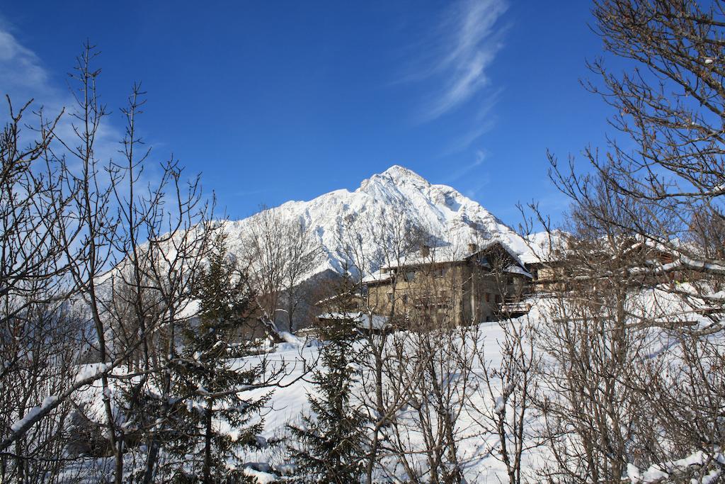 Agriturismo Barba Gust Cesana Torinese Eksteriør billede