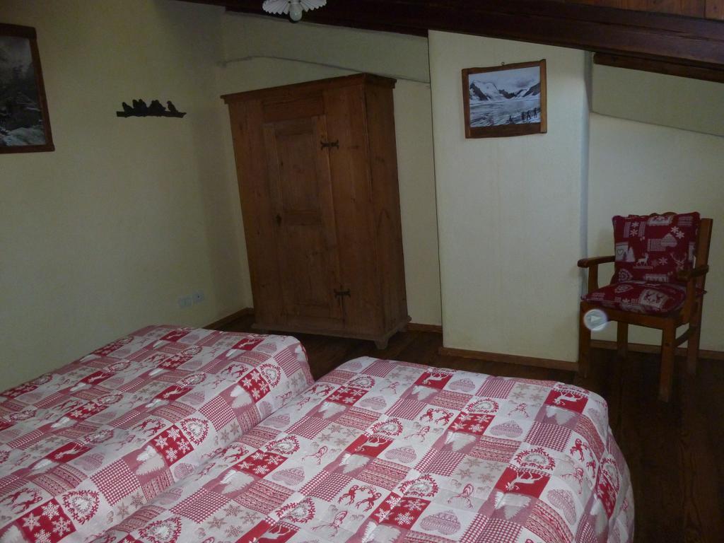 Agriturismo Barba Gust Cesana Torinese Eksteriør billede