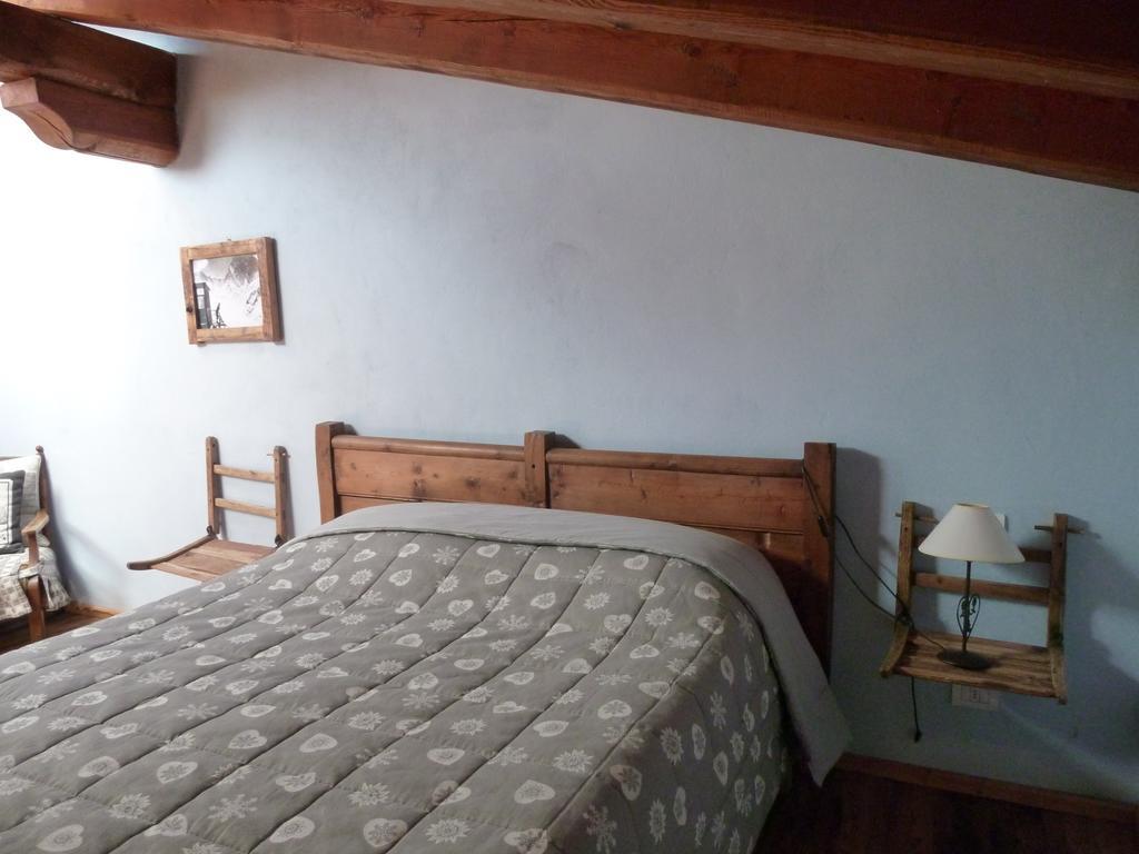 Agriturismo Barba Gust Cesana Torinese Eksteriør billede
