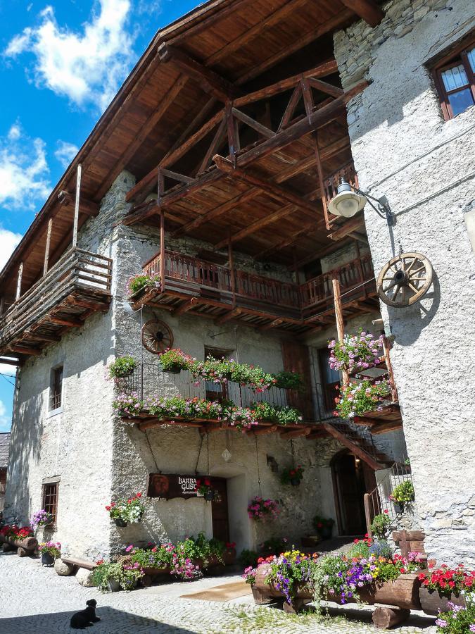 Agriturismo Barba Gust Cesana Torinese Eksteriør billede