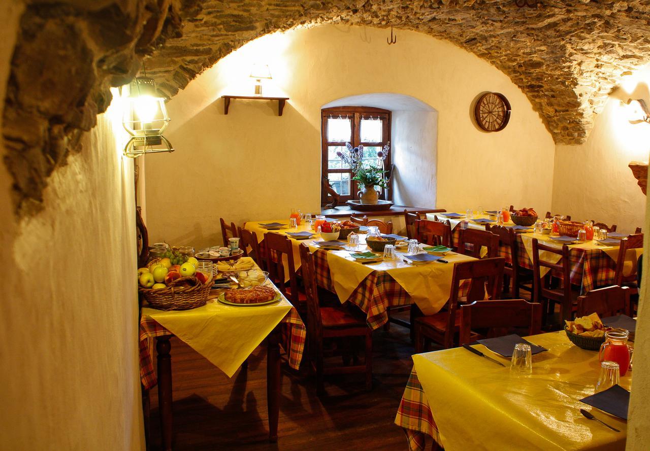 Agriturismo Barba Gust Cesana Torinese Eksteriør billede