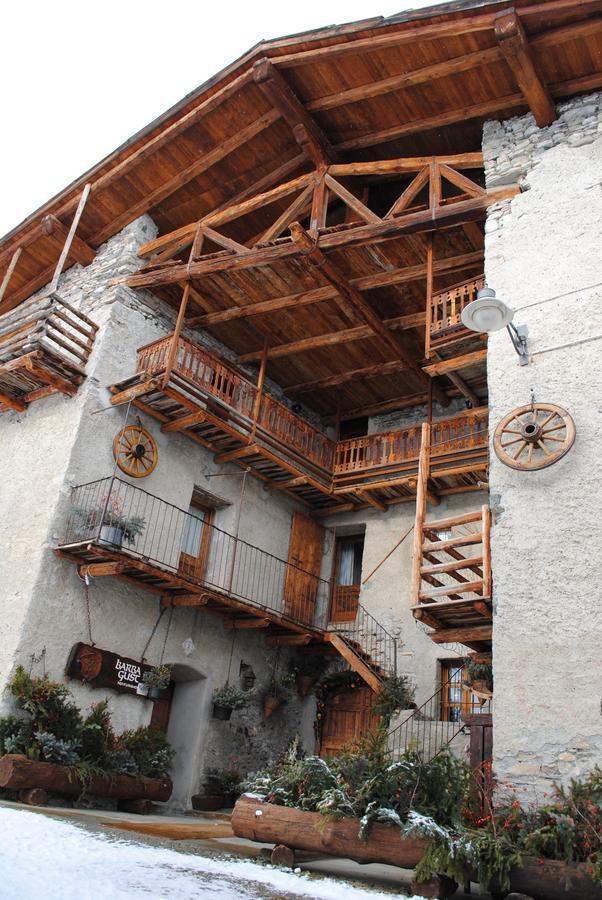 Agriturismo Barba Gust Cesana Torinese Eksteriør billede